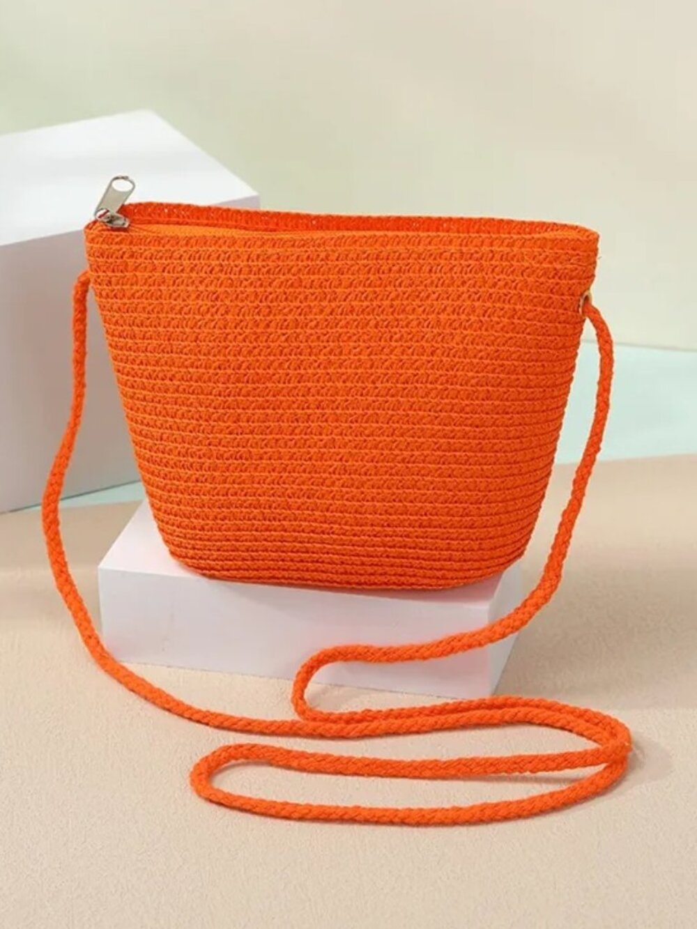 Women's Orange Straw Hand Woven Crossbody Bag Boho Purse Summer Shoulder Bag NEW - Picture 3 of 8
